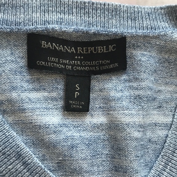 Banana Republic luxe sweater collection - Picture 2 of 7